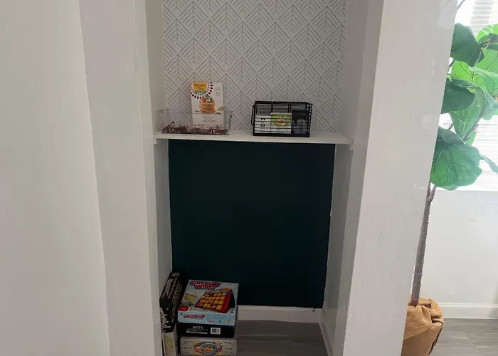 Cozy Away From * Phoenix