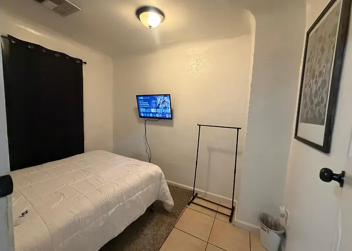 Apartment Cozy Away From Phoenix