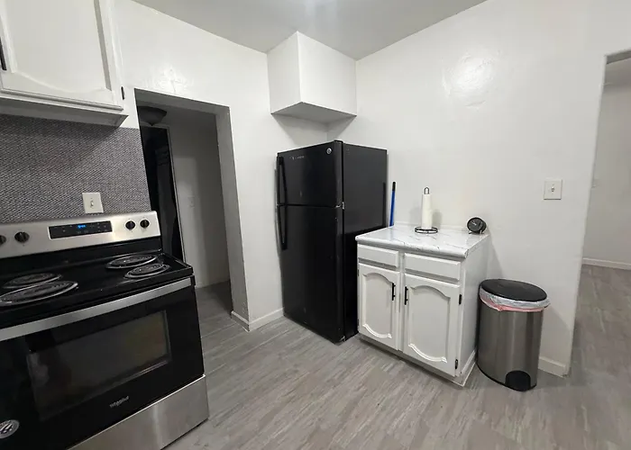 Apartment Cozy Away From *